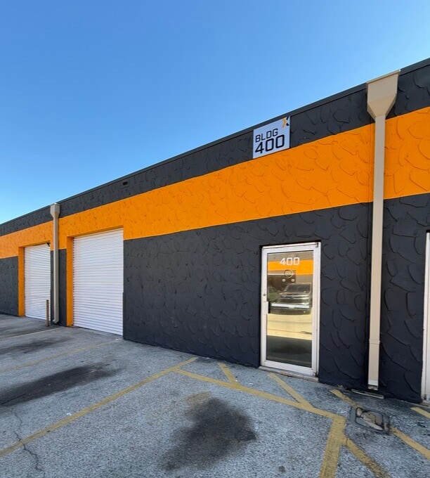 1229 Colorado Ln, Arlington, TX for lease Interior Photo- Image 1 of 5