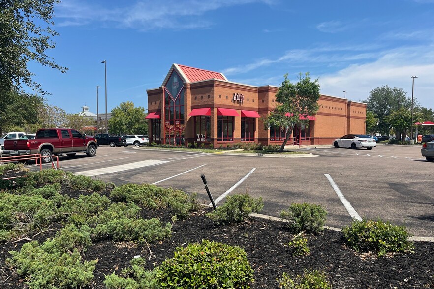 10206 River Marsh Dr, Jacksonville, FL à louer - Photo du bâtiment - Image 3 de 5