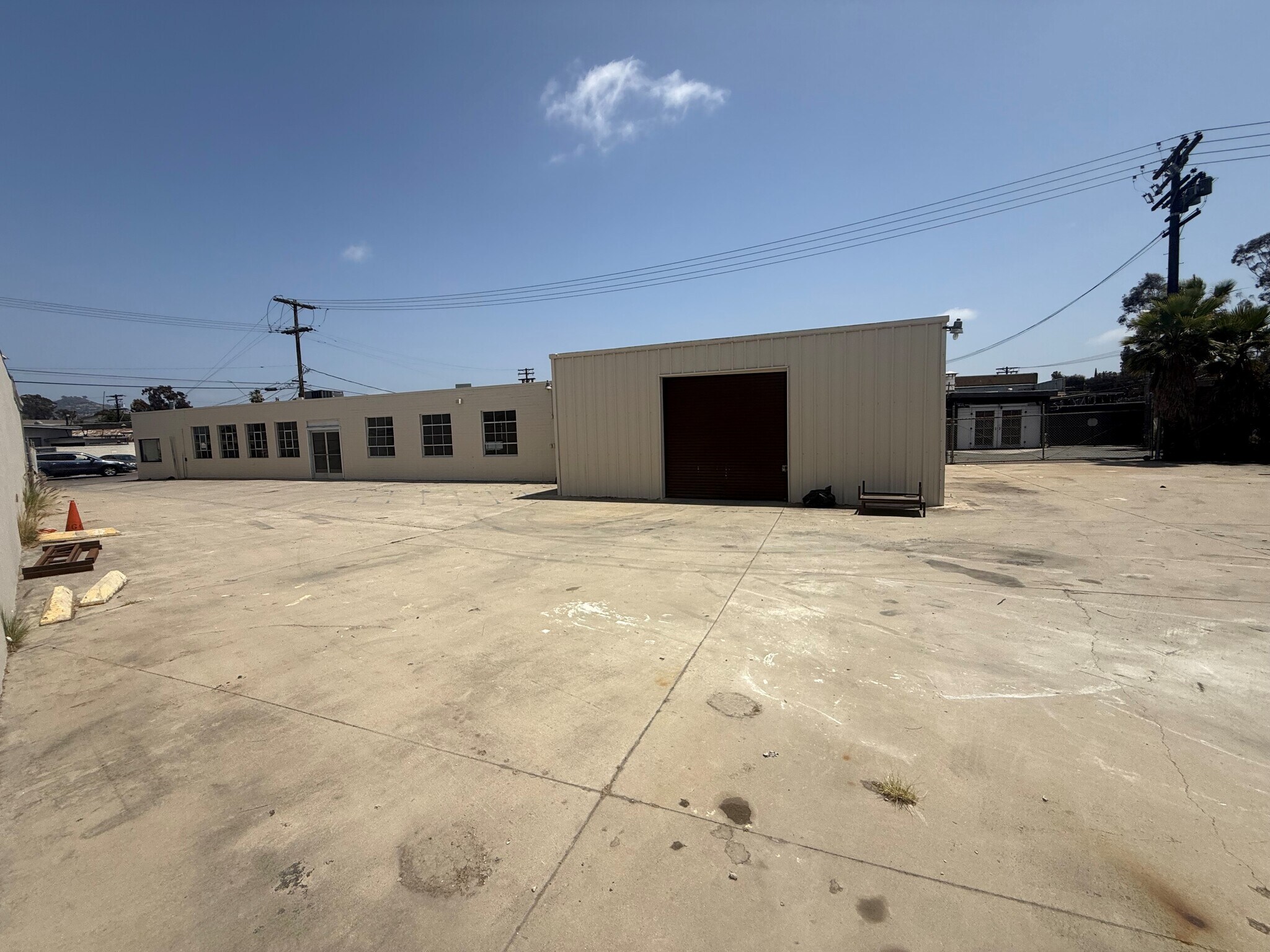 8110 Commercial St, La Mesa, CA à louer Photo du bâtiment- Image 1 de 9
