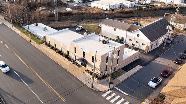 Plus de détails pour 2400 W 4th St, Wilmington, DE - Bureau à vendre