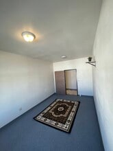 5344 Long Beach Blvd, Long Beach, CA à louer Photo intérieure- Image 2 de 2