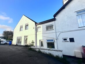 Station Rd, Caernarfon for lease Interior Photo- Image 2 of 13