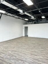 6890 N Powerline Rd, Pompano Beach, FL for lease Building Photo- Image 2 of 7