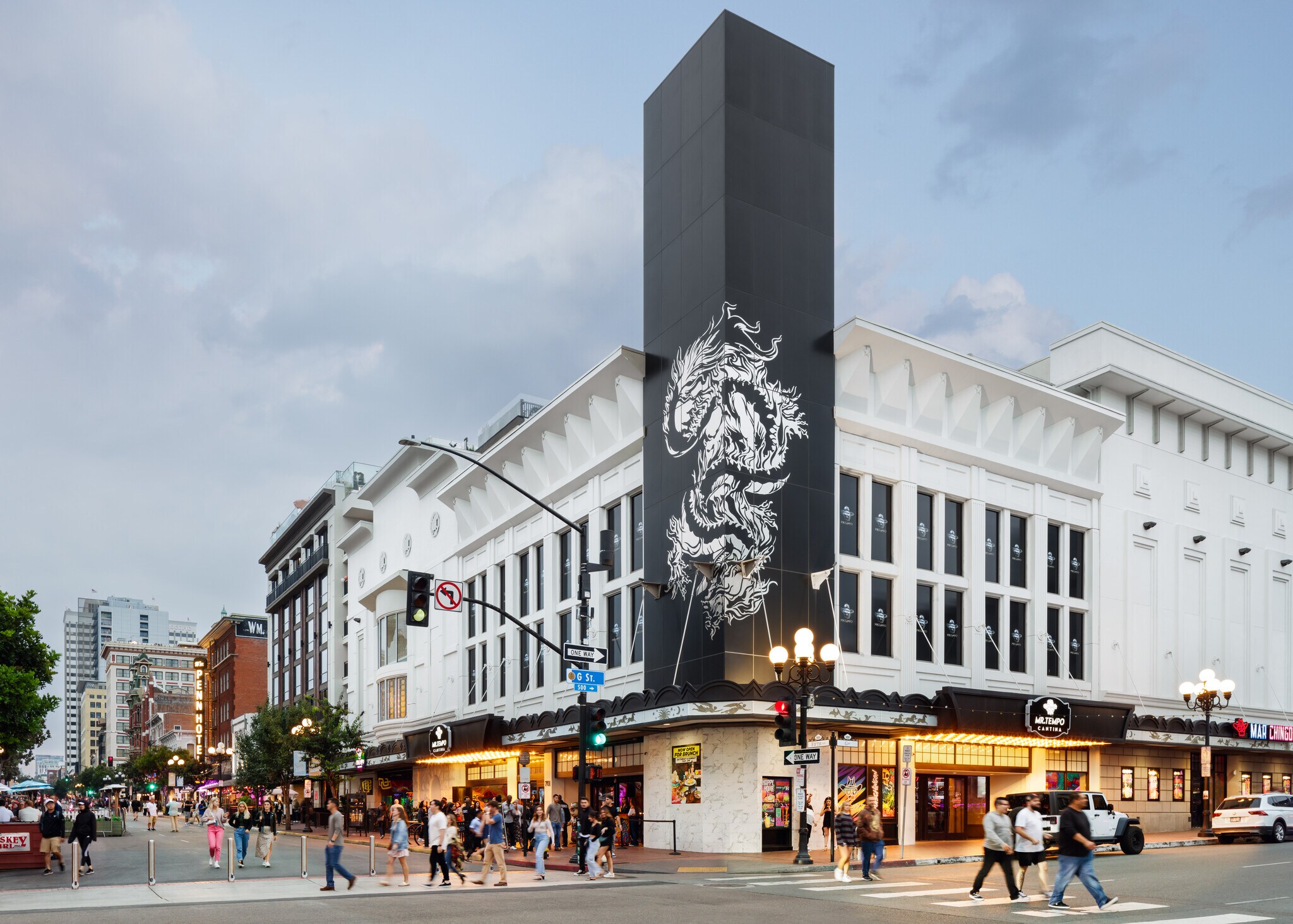 701 5th Ave, San Diego, CA à vendre Photo du bâtiment- Image 1 de 9