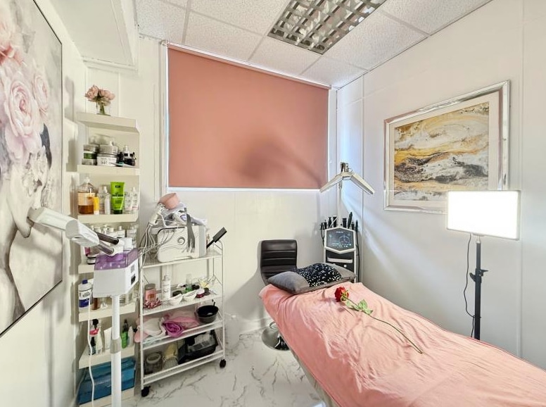 Albany Way, Salford for lease Interior Photo- Image 1 of 6