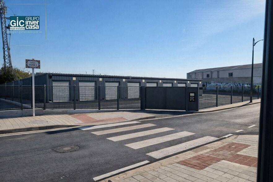 Carrer Riu Millars, 30, Manises, Valencia for lease - Building Photo - Image 2 of 7