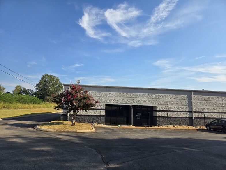 117 JetPlex Cir, Madison, AL for lease - Building Photo - Image 2 of 5