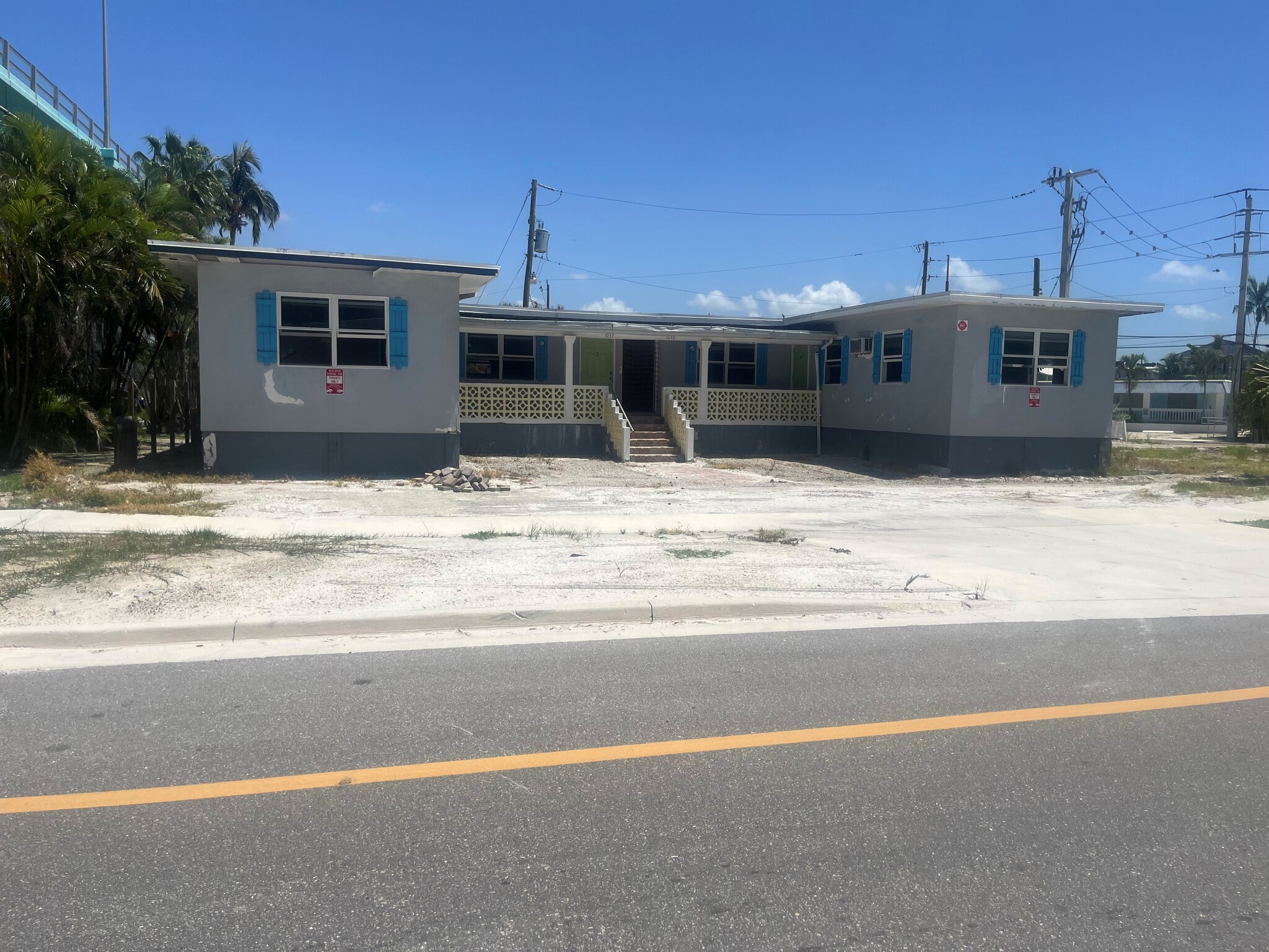 1039 3rd St, Fort Myers, FL for sale Primary Photo- Image 1 of 9