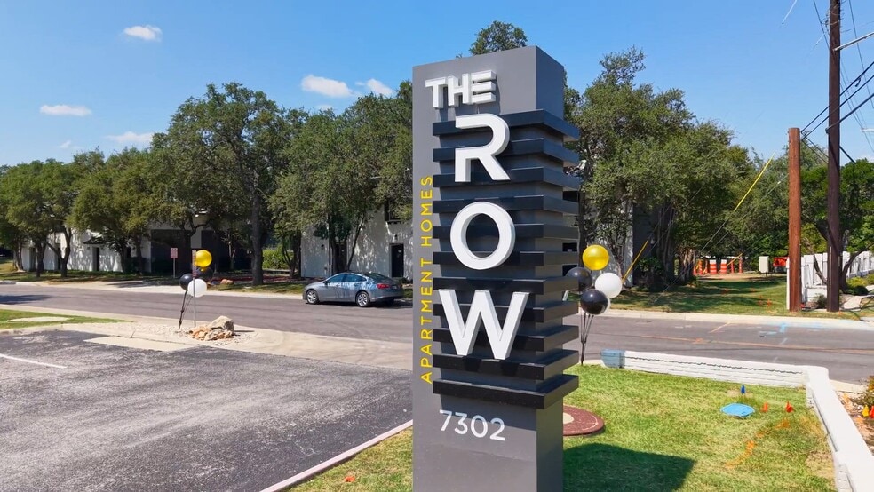 7302 University Row, San Antonio, TX for sale - Commercial Listing Video - Image 2 of 12