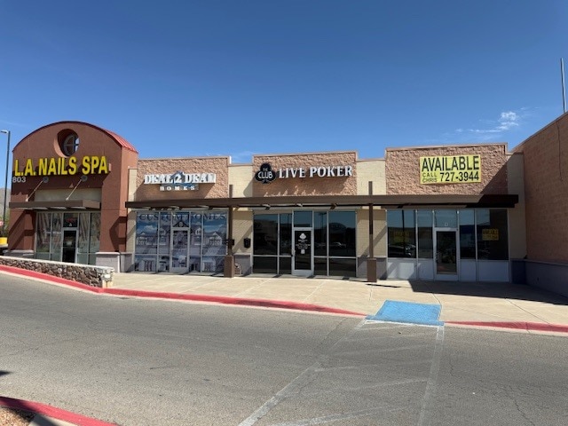 801 Sunland Park Dr, El Paso, TX for lease - Building Photo - Image 2 of 8