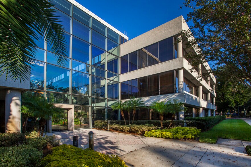 2300 Maitland Center Pky, Maitland, FL à louer - Photo du bâtiment - Image 3 de 12