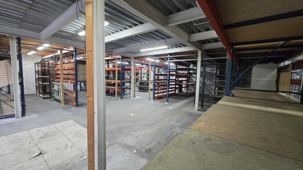 Flex in La Farlède for lease - Interior Photo - Image 2 of 7