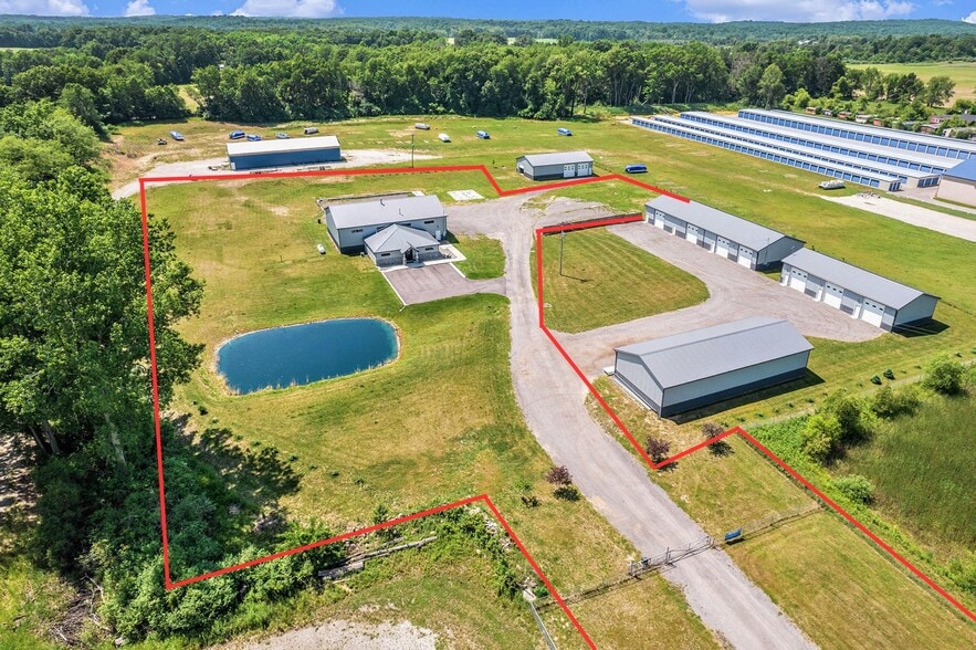 9486 S Meridian Rd, Clarklake, MI à vendre - Photo du bâtiment - Image 3 de 39