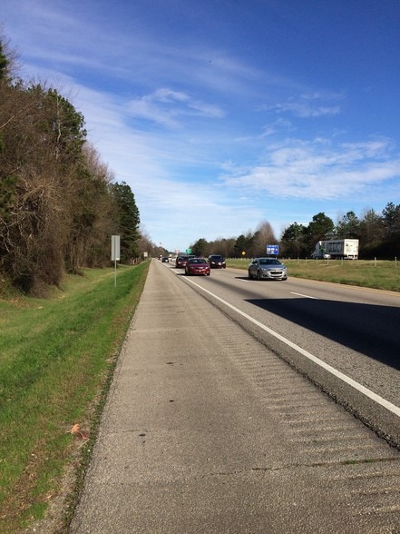 1911 Ridgeway Church Rd, Commerce, GA à vendre - Photo du bâtiment - Image 2 de 16