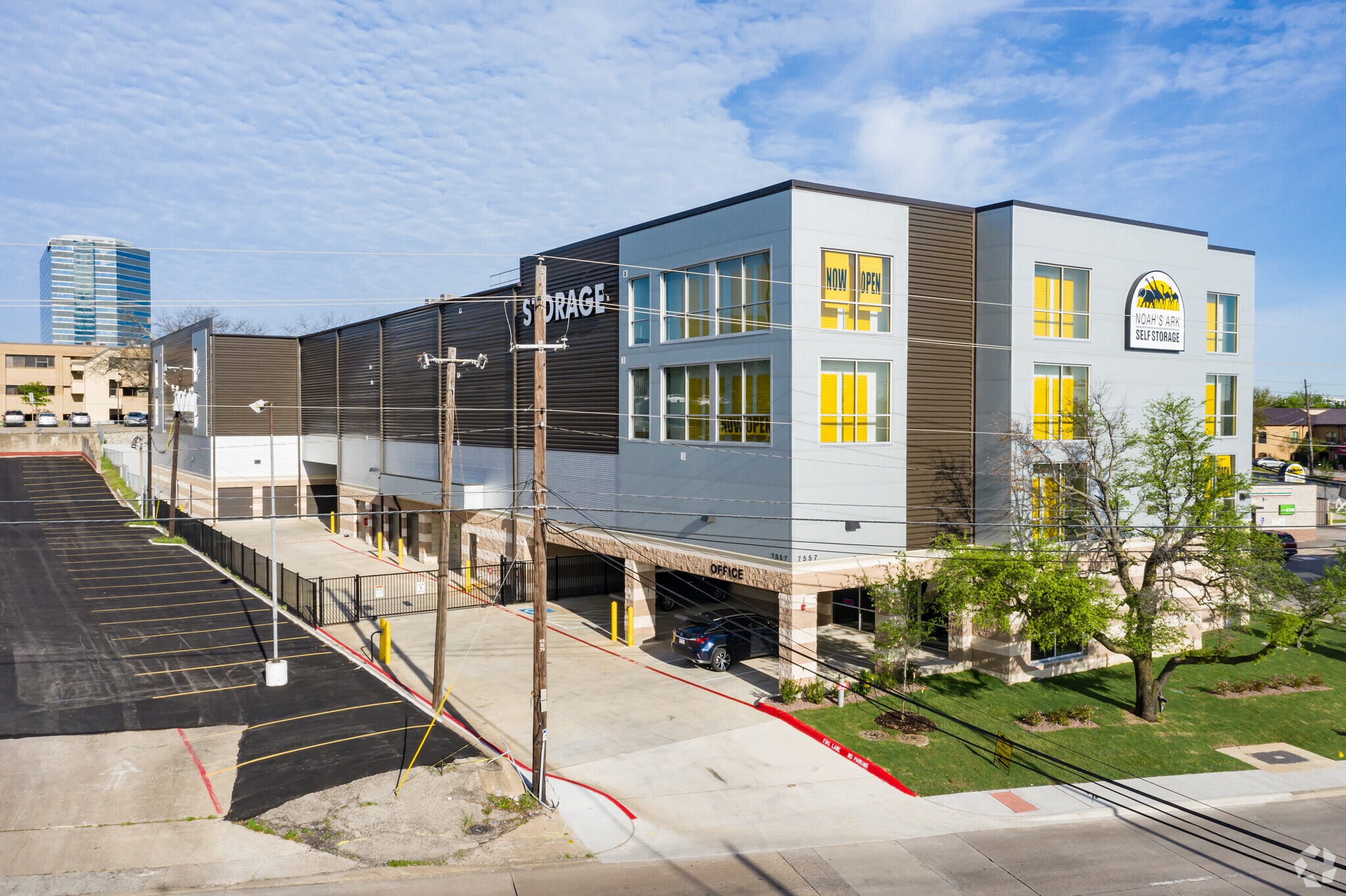 7557 Greenville Ave, Dallas, TX à louer Photo principale- Image 1 de 12