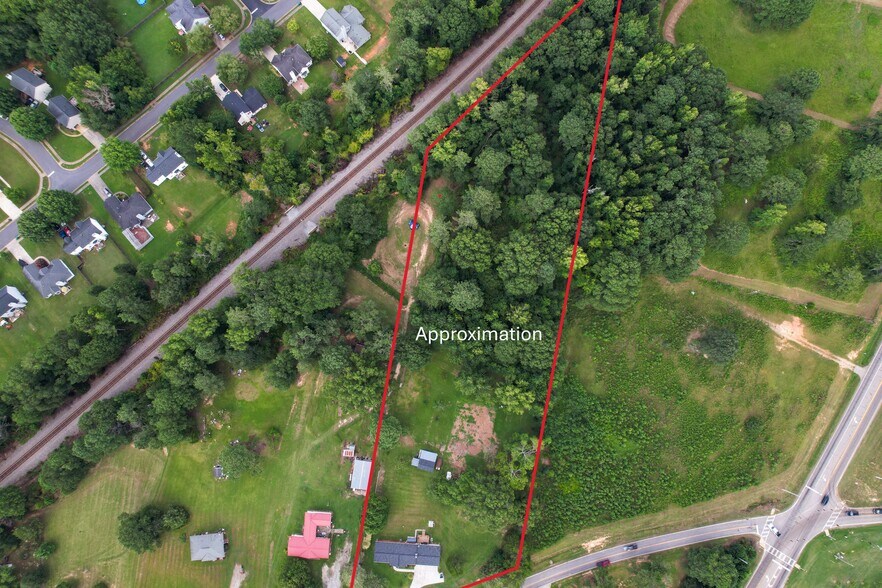 1537 Jackson St, Locust Grove, GA à vendre - Photo du bâtiment - Image 3 de 41