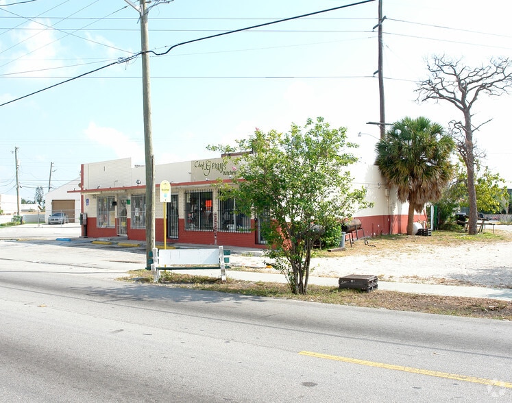 748-750 NW 22nd Rd, Fort Lauderdale, FL for sale - Building Photo - Image 2 of 8