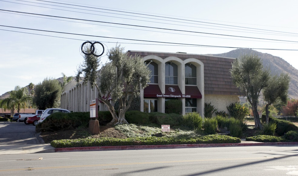 12139 Mt Vernon Ave, Grand Terrace, CA for lease - Building Photo - Image 3 of 13