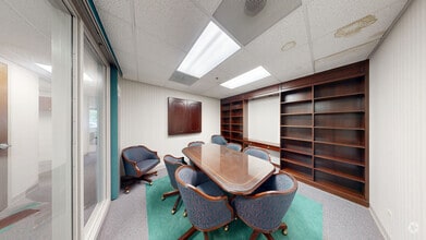 1749 S Naperville Rd, Wheaton, IL à louer Numérisation 3D de Matterport- Image 2 de 12
