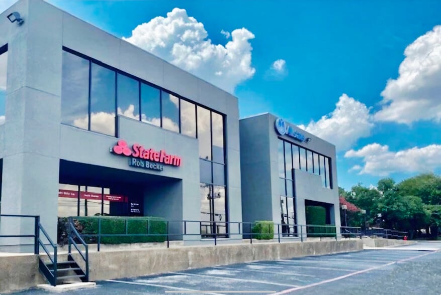 610 S Industrial Blvd, Euless, TX for lease - Building Photo - Image 2 of 4