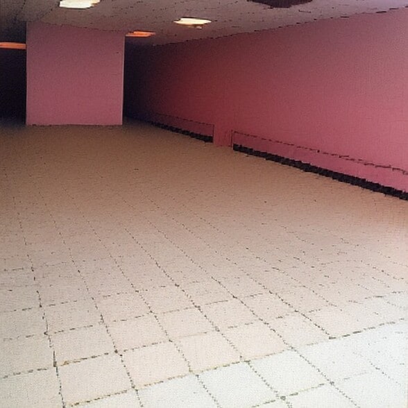 230 E Blackstock Rd, Spartanburg, SC for lease - Building Photo - Image 3 of 7