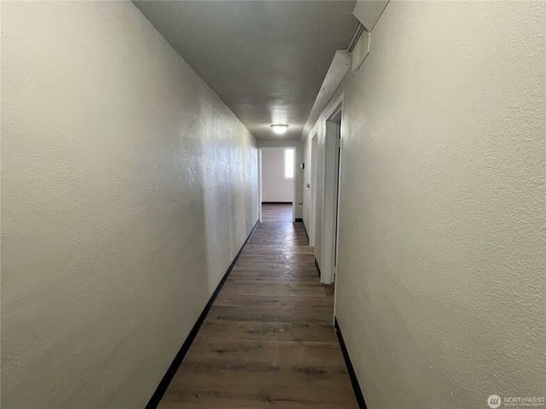 310 Main st, Granger, WA à vendre - Photo intérieure - Image 3 de 21