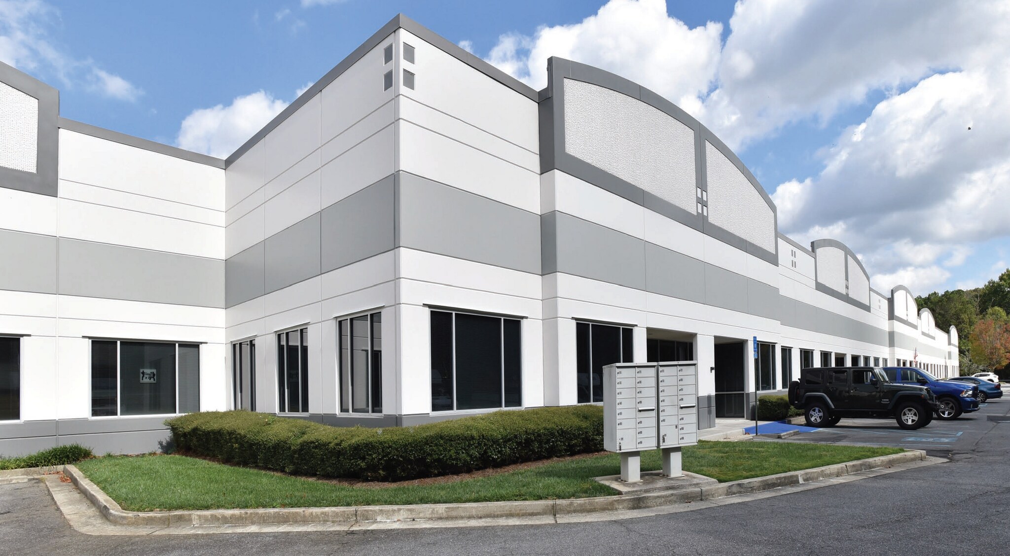 3080 Northfield Pl, Roswell, GA à louer Photo du bâtiment- Image 1 de 6