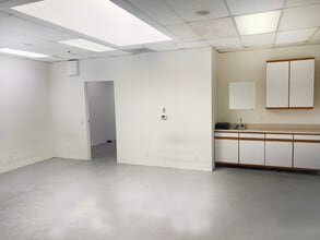 1954 Placentia Ave, Costa Mesa, CA for lease Interior Photo- Image 1 of 3