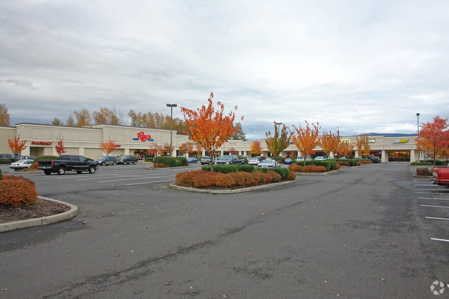 164-182 Melton Rd, Creswell, OR à louer - Photo principale - Image 2 de 8