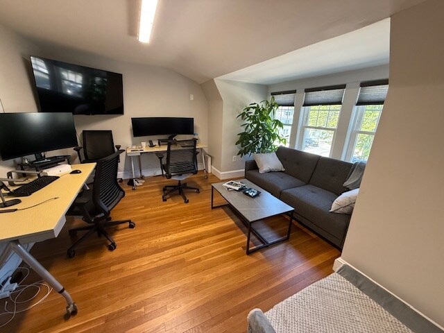 462-468 Washington St, Wellesley, MA à louer - Photo du bâtiment - Image 3 de 4