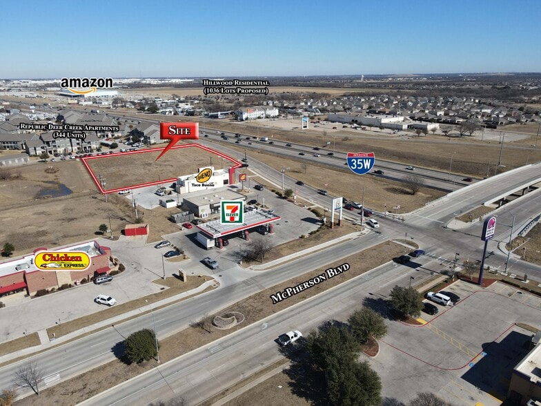 10600-10700 South Fwy, Fort Worth, TX for sale - Primary Photo - Image 2 of 7