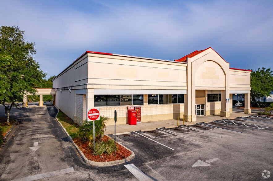 1235 N 14th St, Leesburg, FL for sale - Building Photo - Image 2 of 10