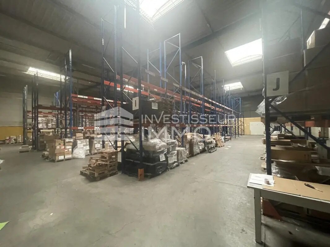 Office in Torcy for lease Interior Photo- Image 1 of 9