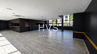 More details for 2 Rue Gérard Toulon, Vitrolles - Retail for Lease