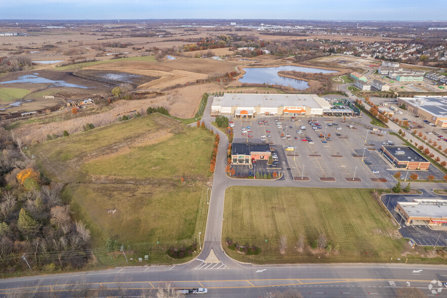 3310 W IL 60 Rt, Mundelein, IL for sale - Aerial - Image 3 of 4