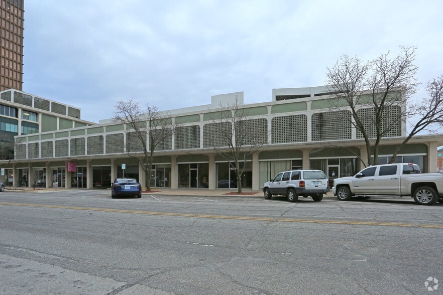 506-532 S Keeler Ave, Bartlesville, OK for lease - Building Photo - Image 2 of 3