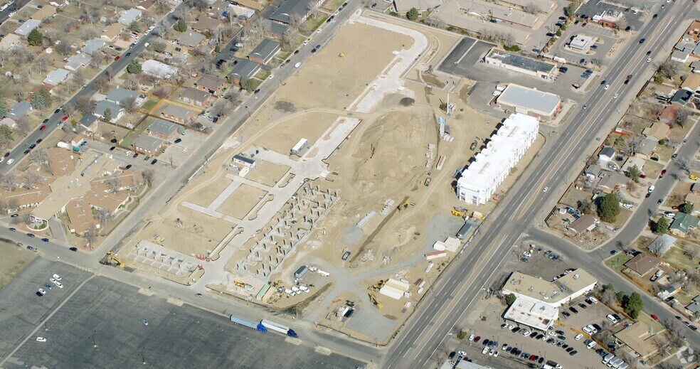 433 Havana St, Aurora, CO à louer - Photo du bâtiment - Image 3 de 8