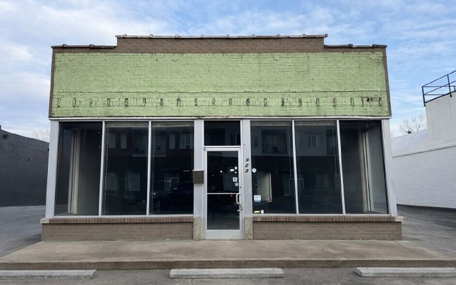 923 Dickerson Pike, Nashville, TN for lease - Primary Photo - Image 1 of 7
