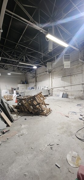 2546 51st Ave, Long Island City, NY for lease - Building Photo - Image 1 of 14