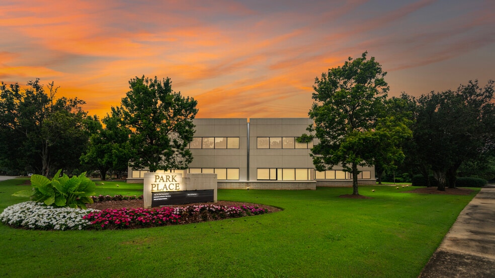 2350 Fairlane Dr, Montgomery, AL for sale - Building Photo - Image 1 of 11