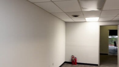 5891 New Peachtree Rd, Doraville, GA for lease - Commercial Listing Video