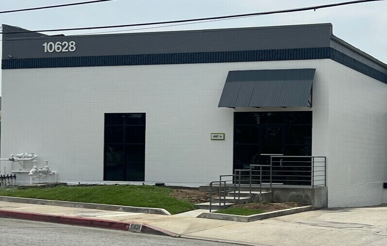 10628 Weaver Ave, South El Monte, CA for lease Primary Photo- Image 1 of 8