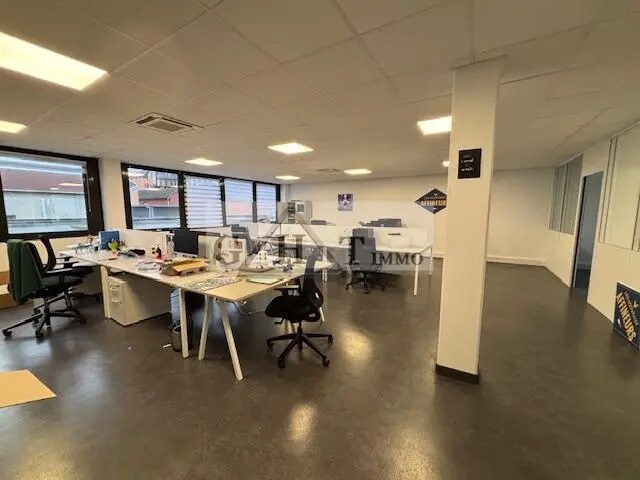 Bureau dans Ivry-sur-Seine à louer - Photo intérieure - Image 3 de 4