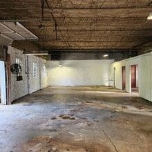 1150-1156 Sweeten Creek Rd, Asheville, NC for lease Interior Photo- Image 1 of 3