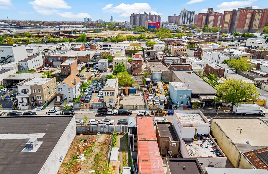 2729 W 16th St, Brooklyn, NY for sale - Building Photo - Image 3 of 5