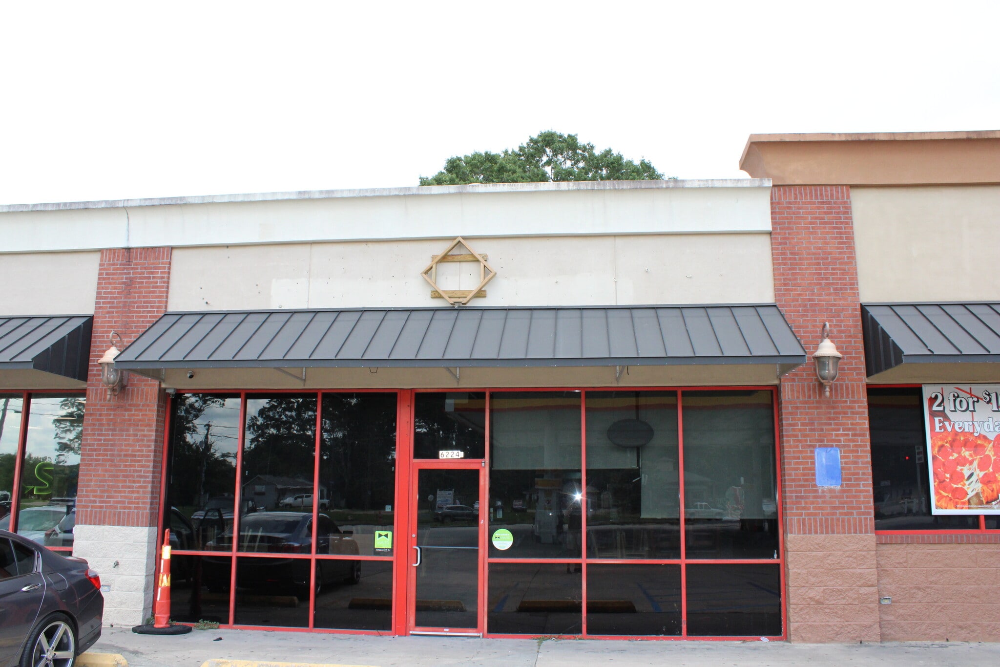 6224 Plank Rd, Baton Rouge, LA for lease Interior Photo- Image 1 of 2