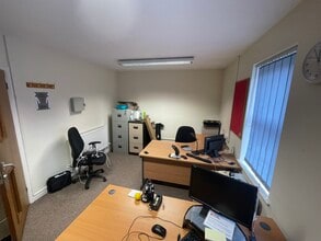 5-6 Silver Rd, Norwich for lease Interior Photo- Image 2 of 4