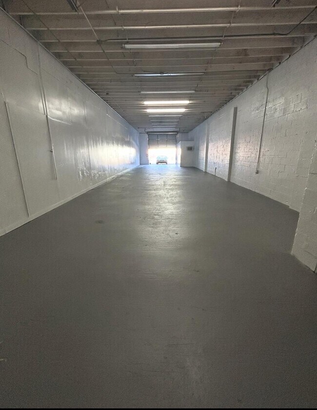 More details for 1600-1606 SW 3rd Ave, Fort Lauderdale, FL - Industrial for Lease
