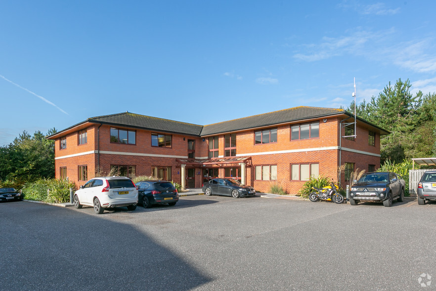 Pynes Hill, Exeter for lease - Primary Photo - Image 1 of 3