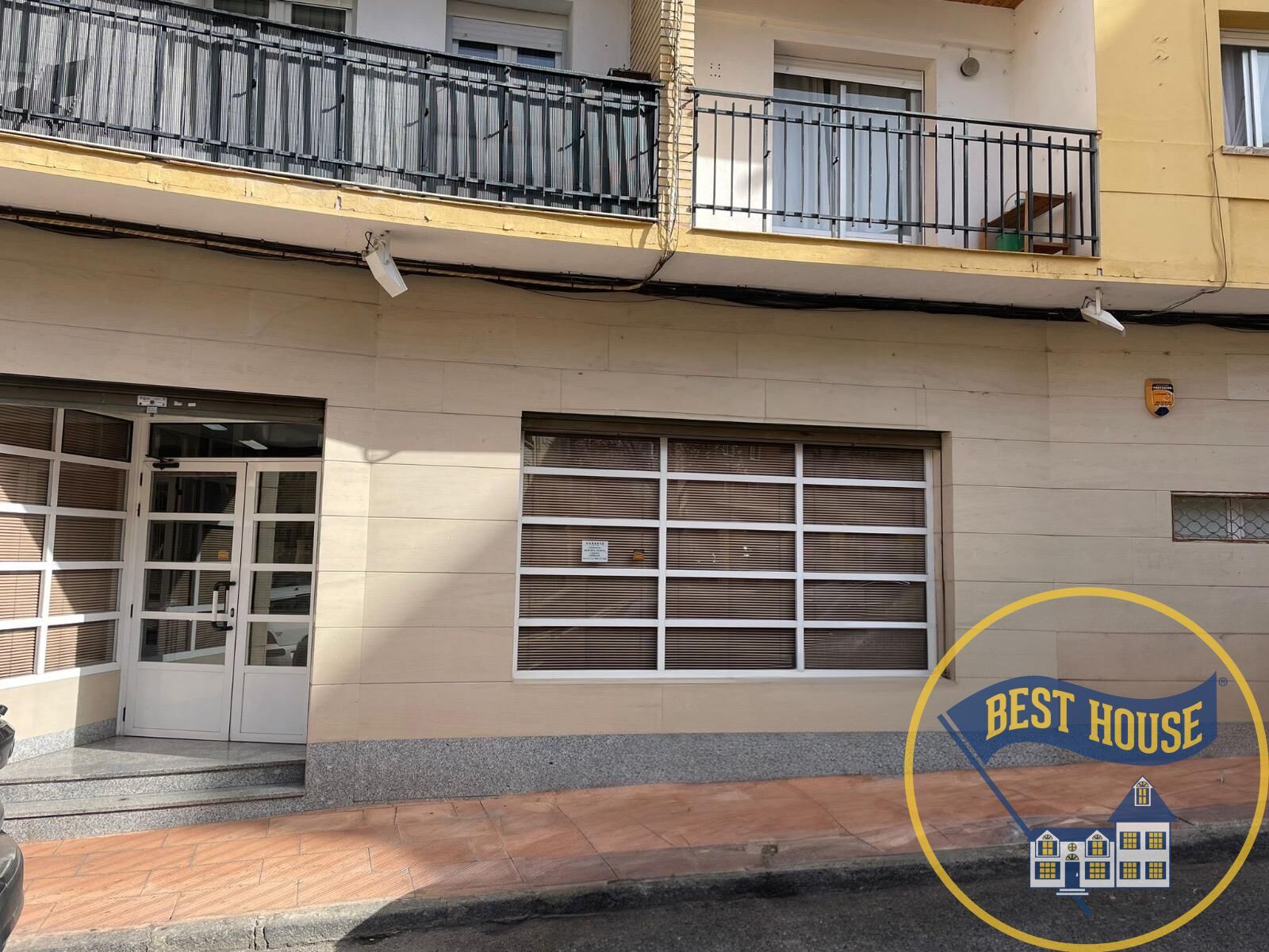 Multifamily in Cuenca, Cuenca for sale Primary Photo- Image 1 of 2